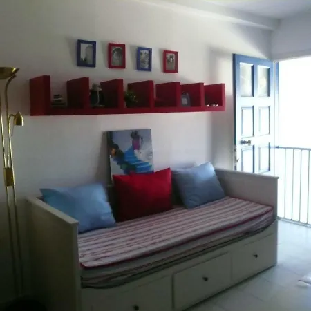 Kapares Agia Anna